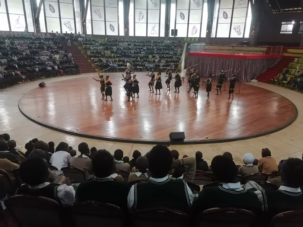 Nairobi Private Tour - Bomas of Kenya - Cultural dances