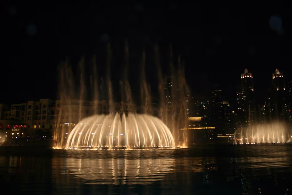 Ras Al Khaimah Private Tour - Dubai Mall Fountain
