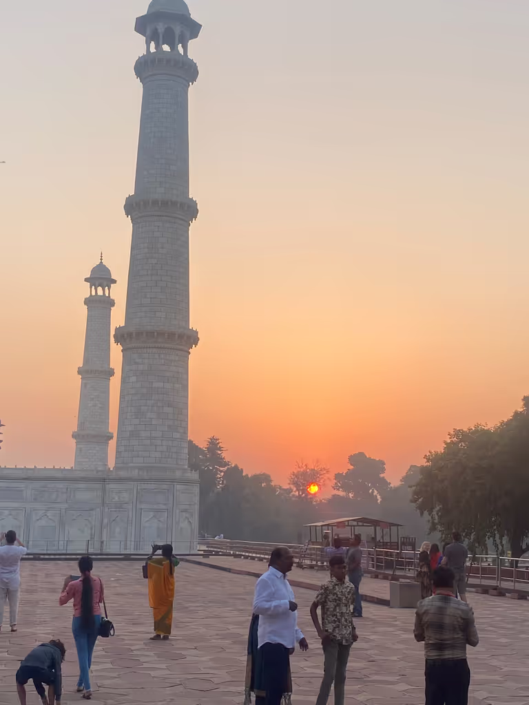 Agra Private Tour - The Sunrise at the Taj
