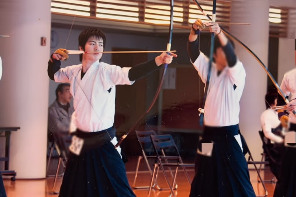 Tokyo Private Tour - Second-dan Kyudo Practitioner