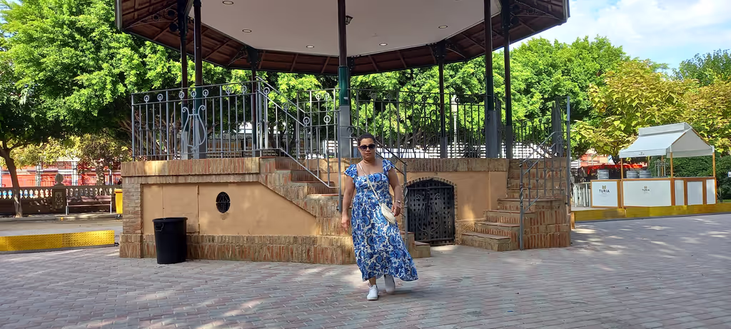 Valencia Private Tour - Suyi your turist guide in valencia