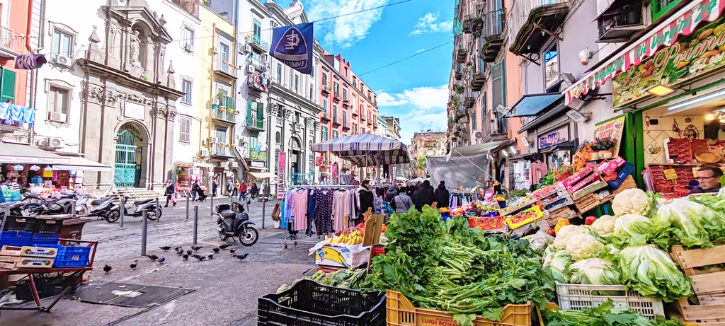 Naples Private Tour - Piazza dei Vergini 