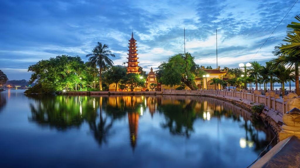 Hanoi Private Tour - Tran Quoc Pagoda