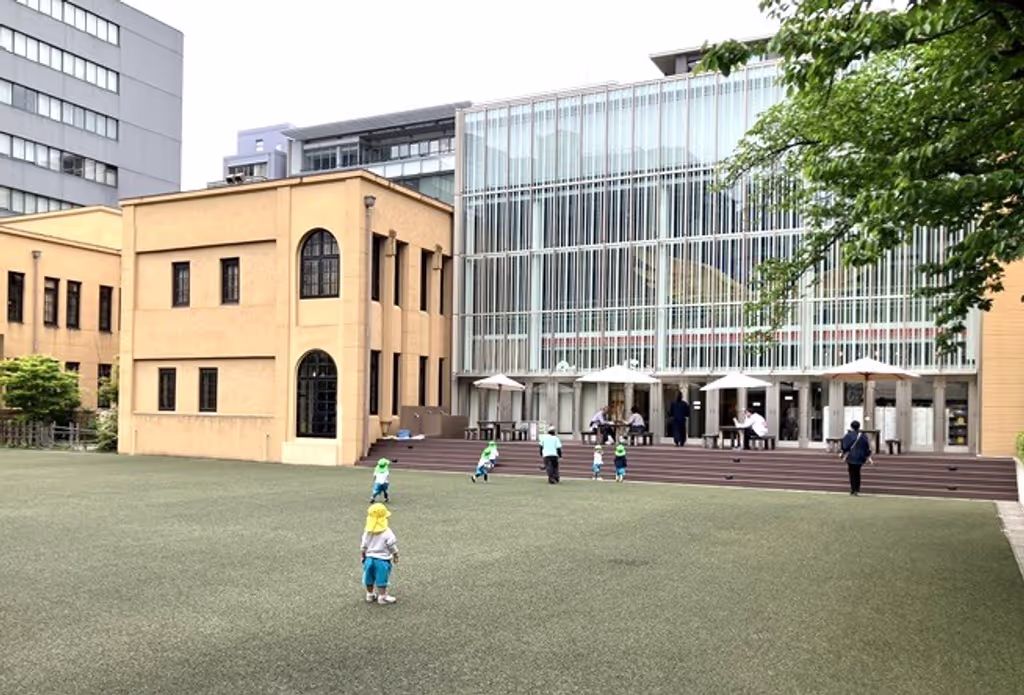 Osaka Private Tour - Manga Museum