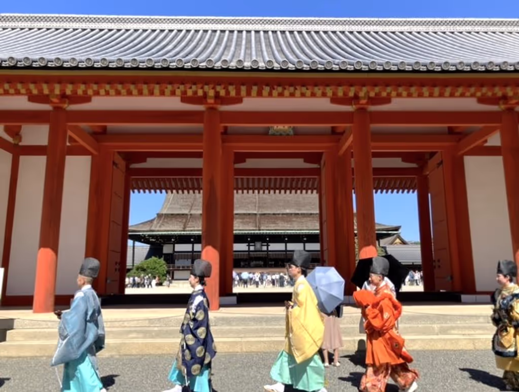 Osaka Private Tour - Gagaku performer