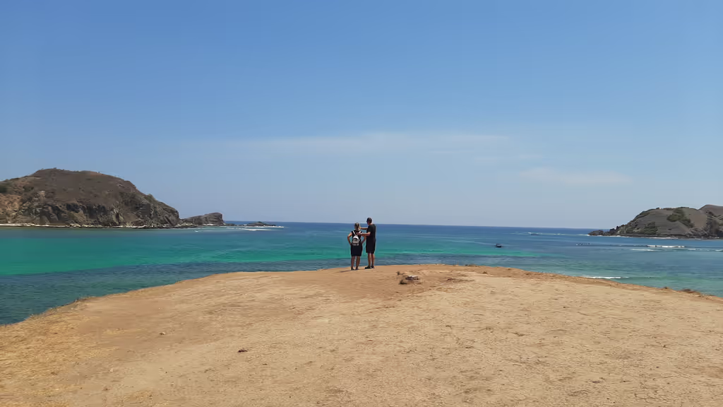Lombok Private Tour - tanjung aan beach lombok