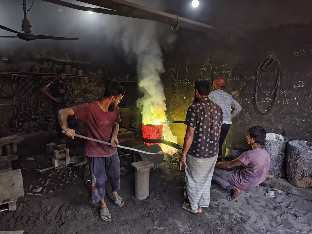Dhaka Private Tour - ship breaking yard
