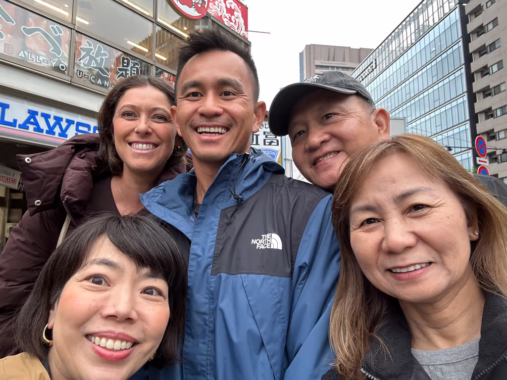Tokyo Private Tour - I truly enjoy engaging with people!