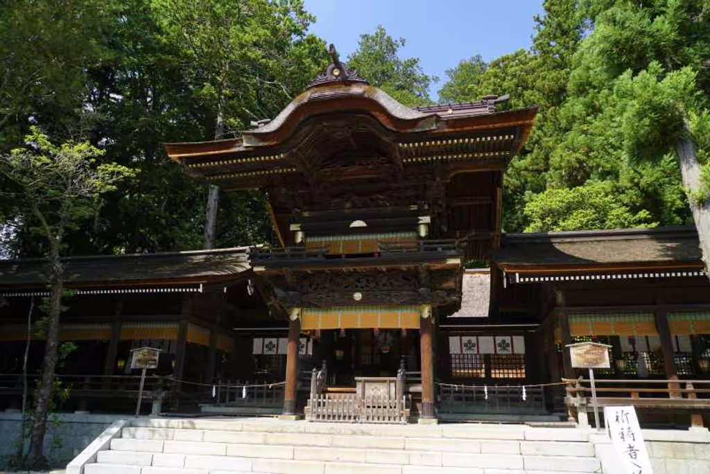 Nagano Private Tour - Suwa taisha Shurine