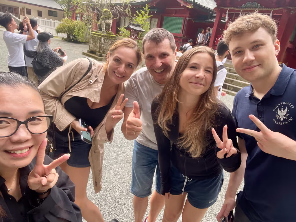 Chiba Private Tour - Hakone Shrine