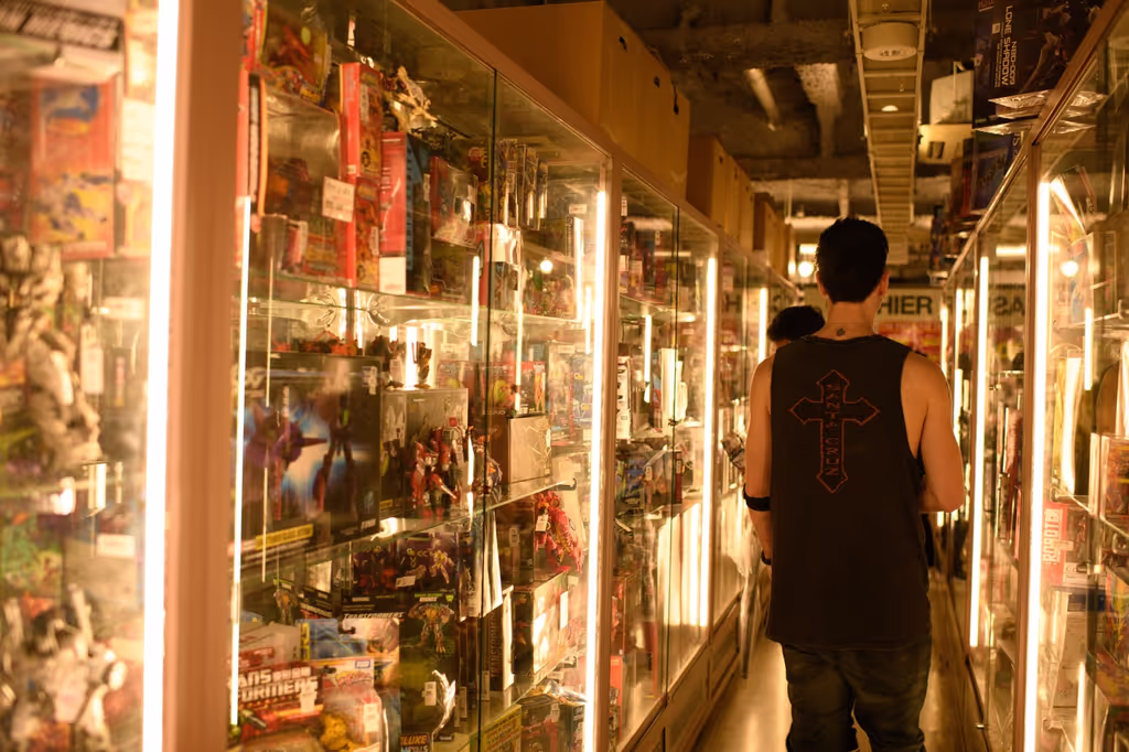 Tokyo Private Tour - Large Japanese vintage anime and manga toy figure collection in Mandarake Akihabara