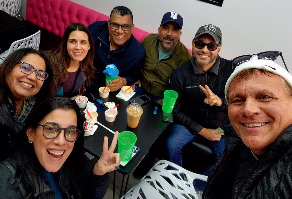 Tampa Bay Private Tour - Tour Guests from the Dominican Republic enjoy fresh Gelato