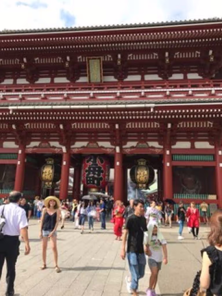 Tokyo Private Tour - Asakusa Sensoji Buddhist temple