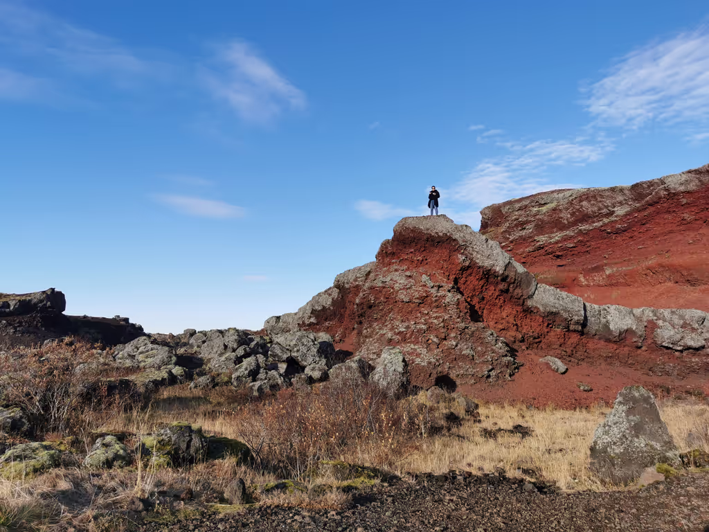Reykjavik Private Tour - Raudhellir