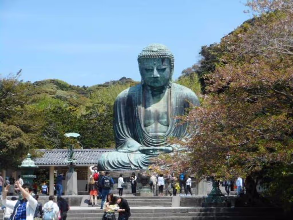Tokyo Private Tour - Great Buddha (Daibutsu) in Kamakura, an hour train ride from Tokyo