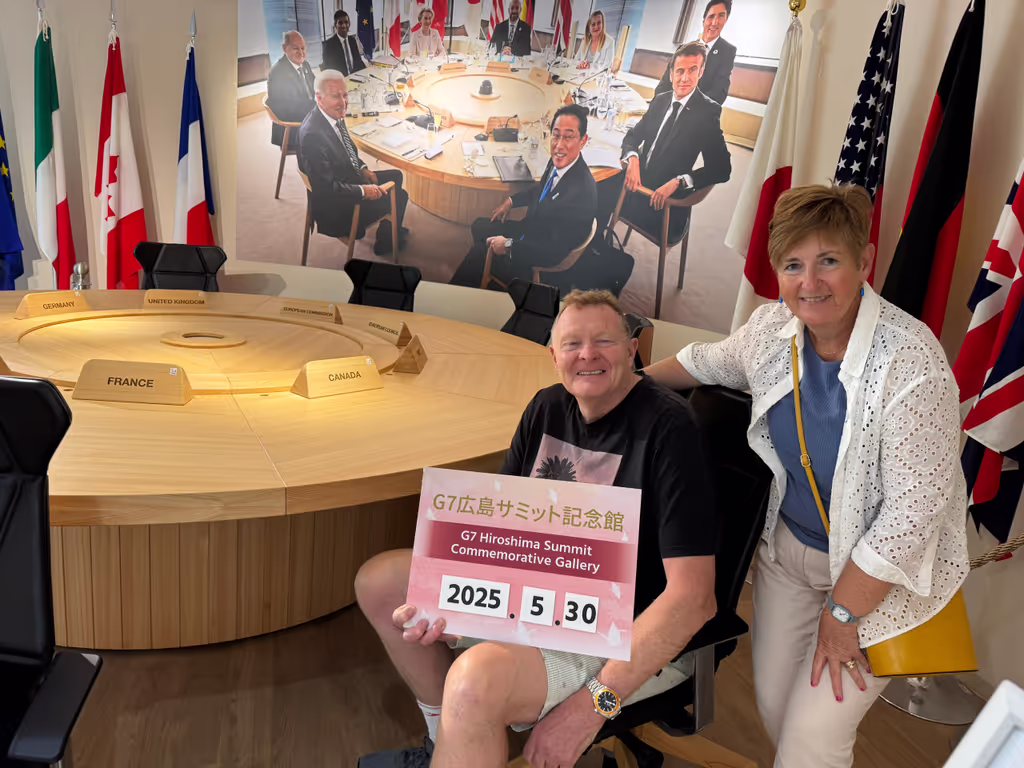 Hiroshima Private Tour - G-7 Summit