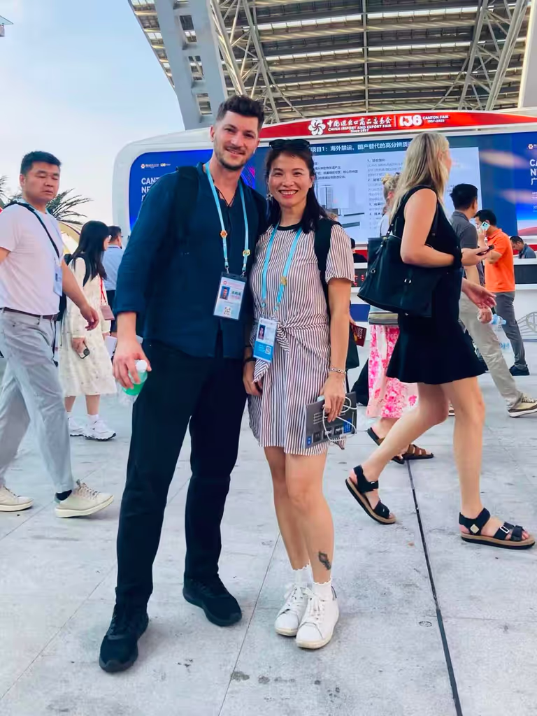 Guangzhou Private Tour - Guiding international clients at the Canton Fair