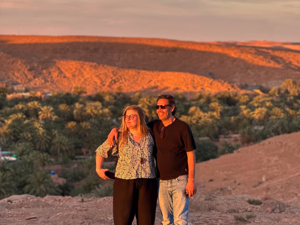 Ghardaia Private Tour - Sunset Smile A couple captures the golden glow over a desert oasis, BEN-ISGUEN
