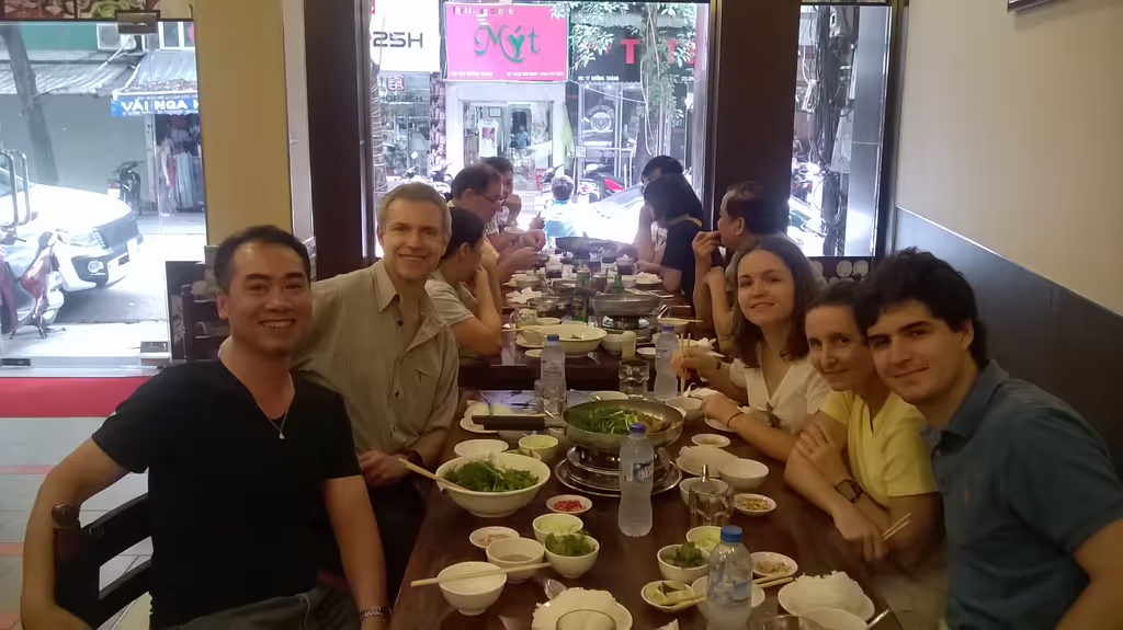 Hanoi Private Tour - Eating Grilled Fish in the old quarters