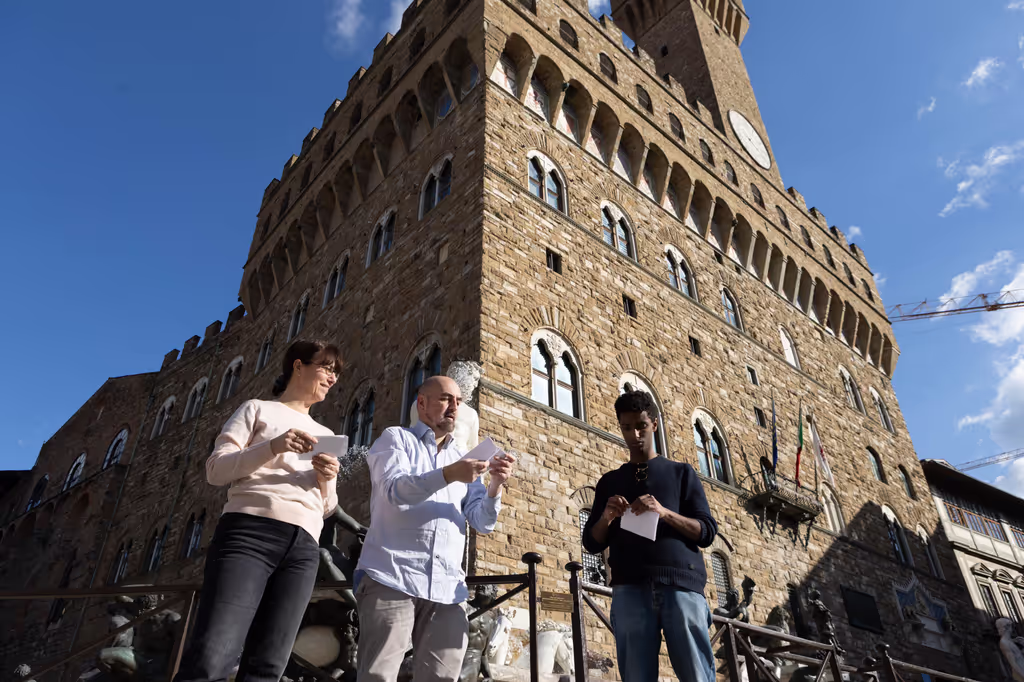 Florence Private Tour - Reading minds in the heart of Piazza della Signoria – Florence like you've never seen it.