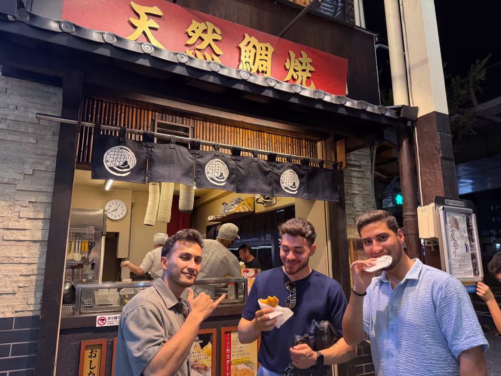 Osaka Private Tour - Let’s Taste Local Street Food!