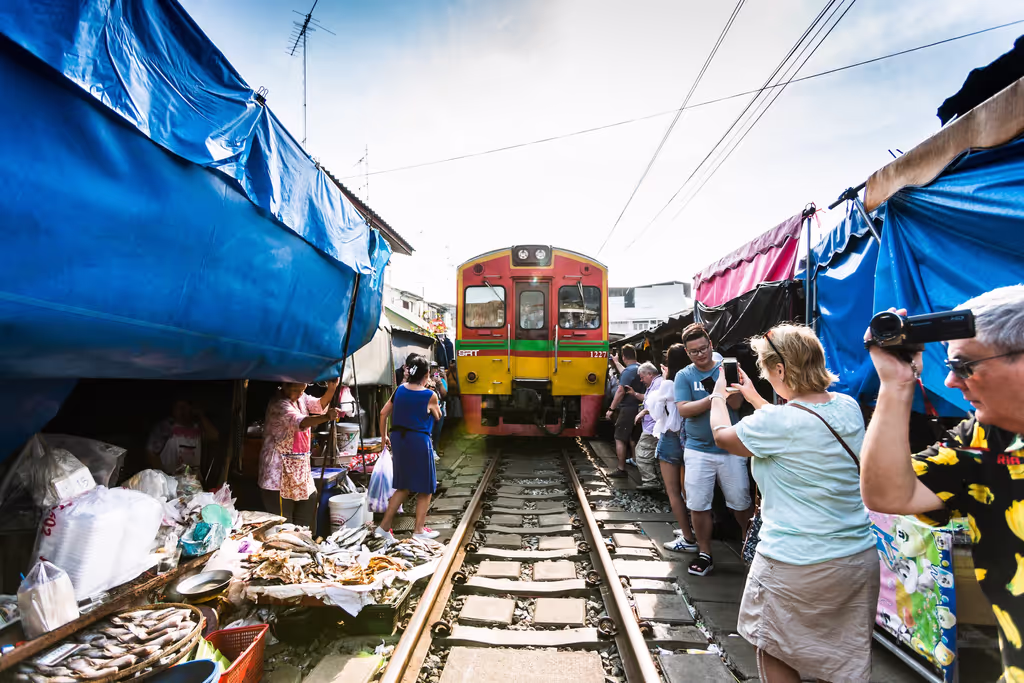 Bangkok Private Tour - Railway market, Samut Songkhram