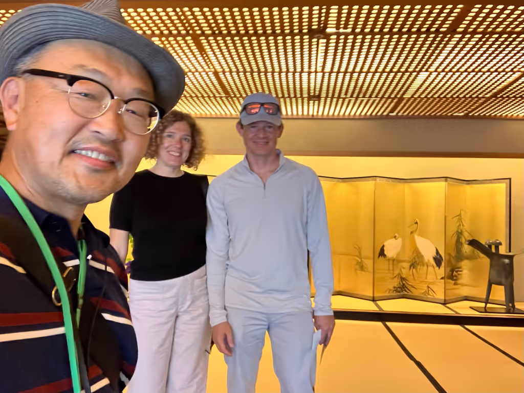 Toyama Private Tour - Guests who travelled in a classy style with Naoto