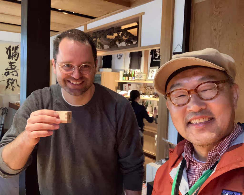 Toyama Private Tour - Guest who enjoyed Toyama sake with Naoto