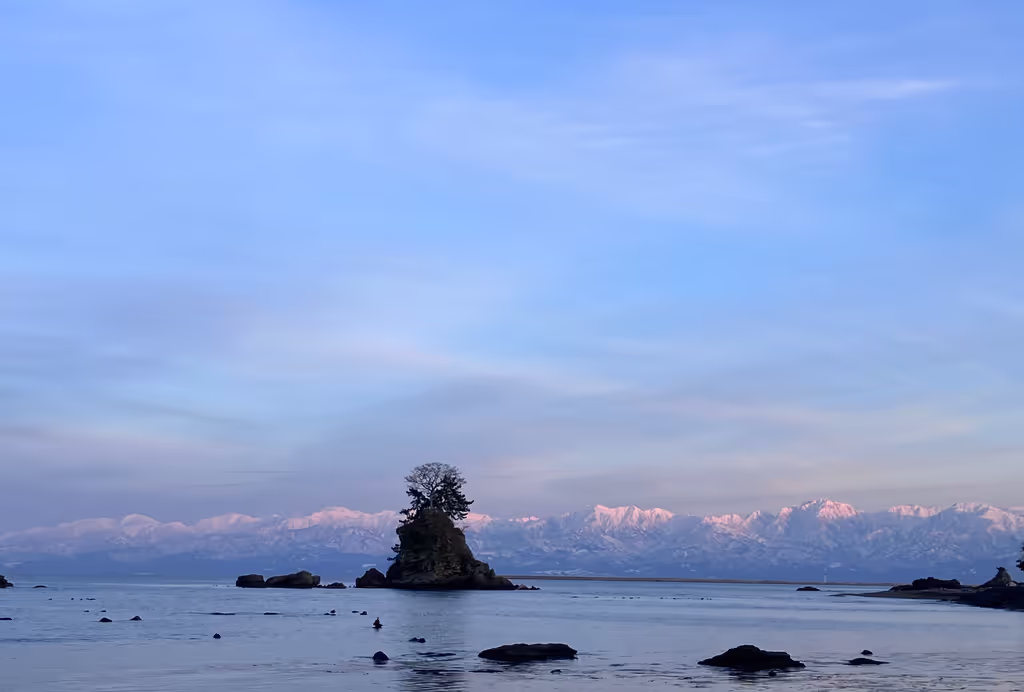 Toyama Private Tour - Amaharashi Beach