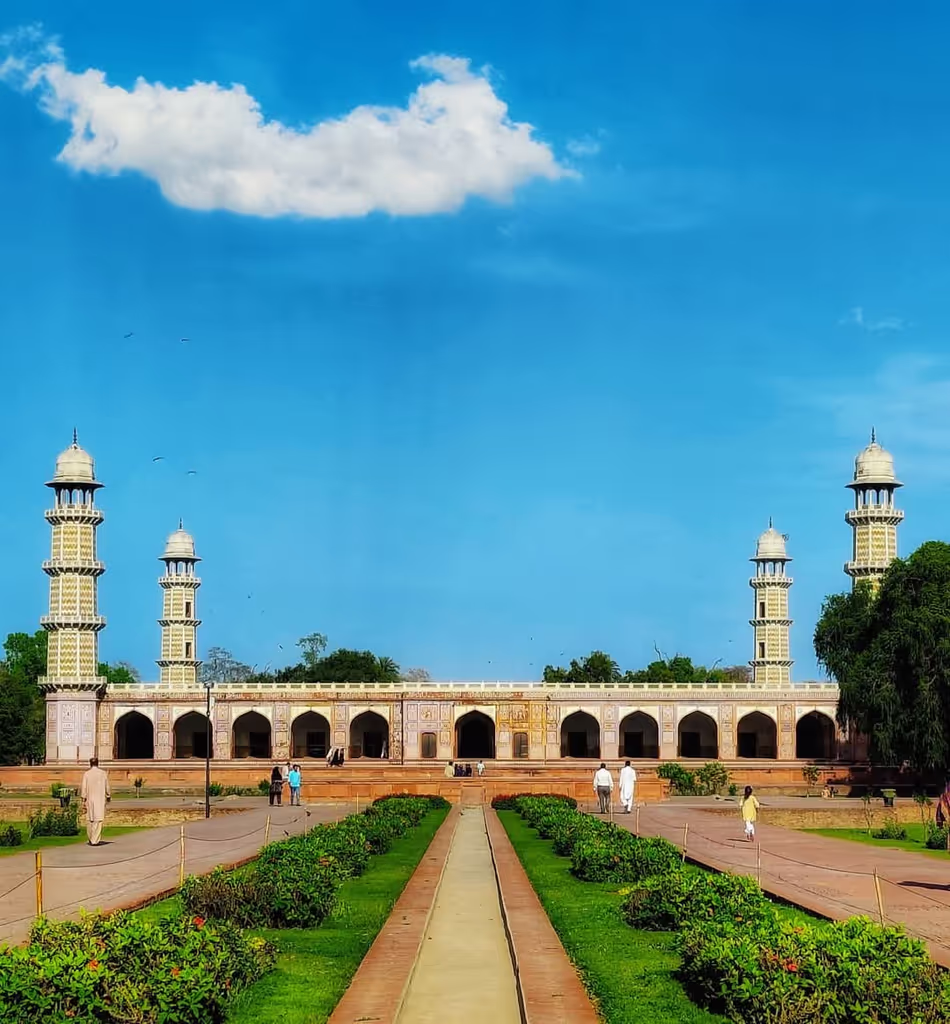 Lahore Private Tour - Jehangir tomb Lahore