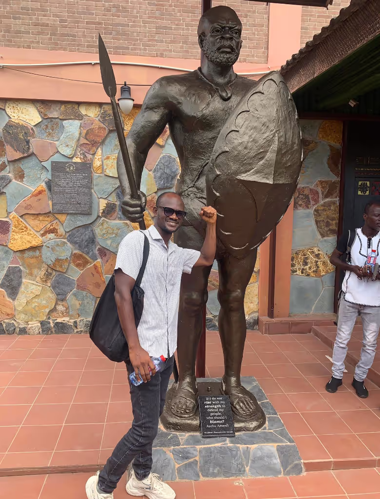 Central Private Tour - Statue of Asebu Amenfi 