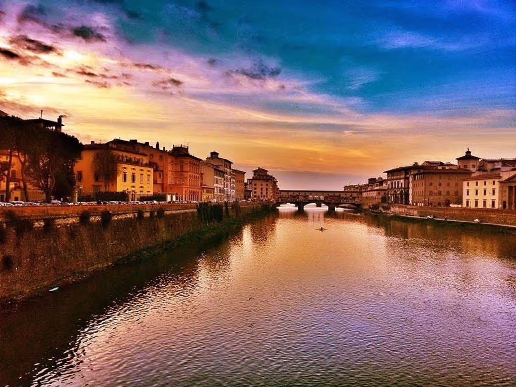 Toscana Private Tour - Florence - Arno river and the Ponte Vecchio