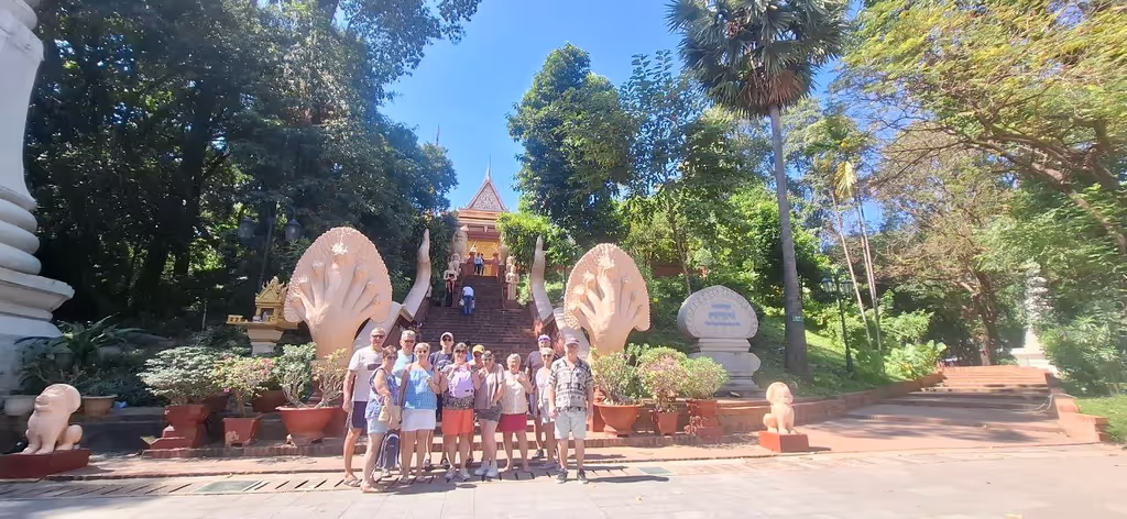 Phnom Penh Private Tour - So great view of Wat Phnom