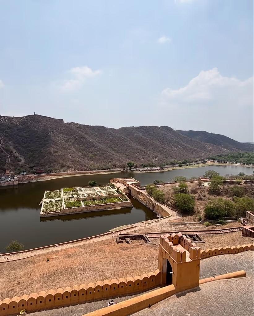 Jaipur Private Tour - View of Maota Lake from Amber Fort 