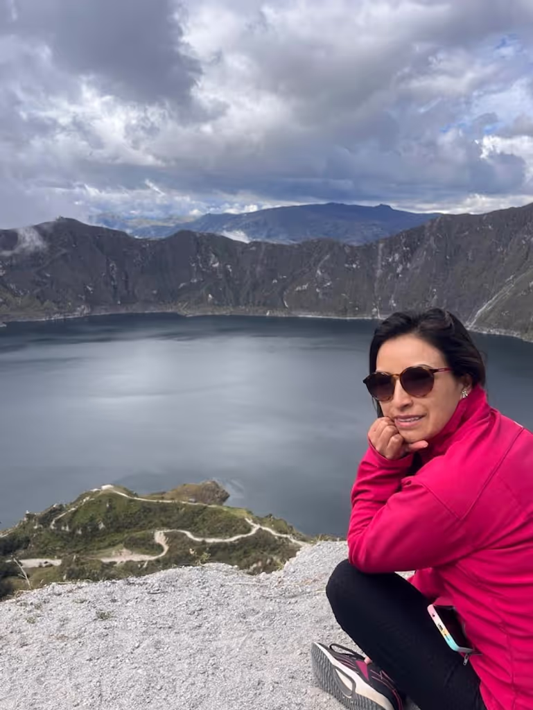 Quito Private Tour - Quilotoa Lake is a stunning turquoise crater lake about 3,900 m high in Ecuador’s Andes. Formed by a volcanic eruption roughly 800 years ago