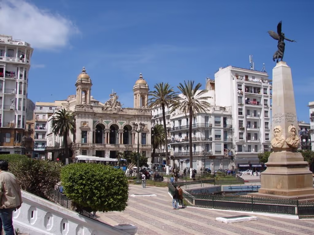 Algiers Private Tour - PLACE DARMES ORAN