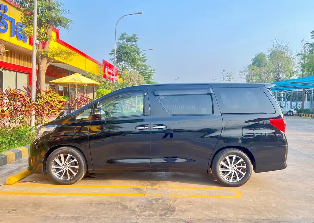Siem Reap Private Tour - Minivan Alphard