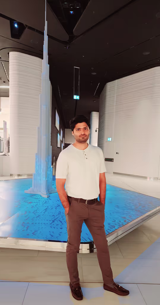 Dubai Private Tour - Burj Khalifa at the top - Ali tour Guide