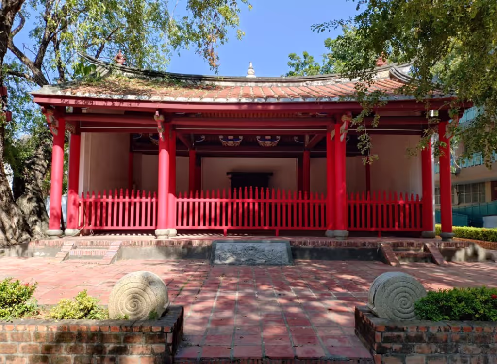 Kao-hsiung Private Tour - 