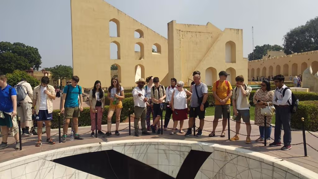 Rajasthan Private Tour - Guide with Guest