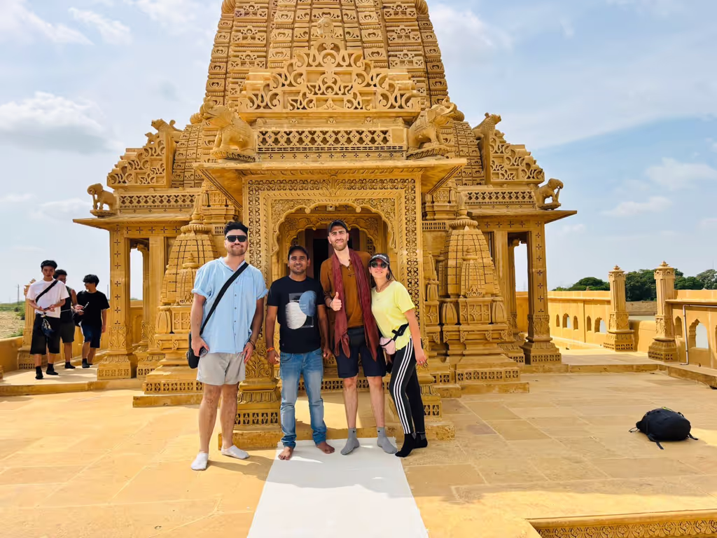 Rajasthan Private Tour - Guide with Guest