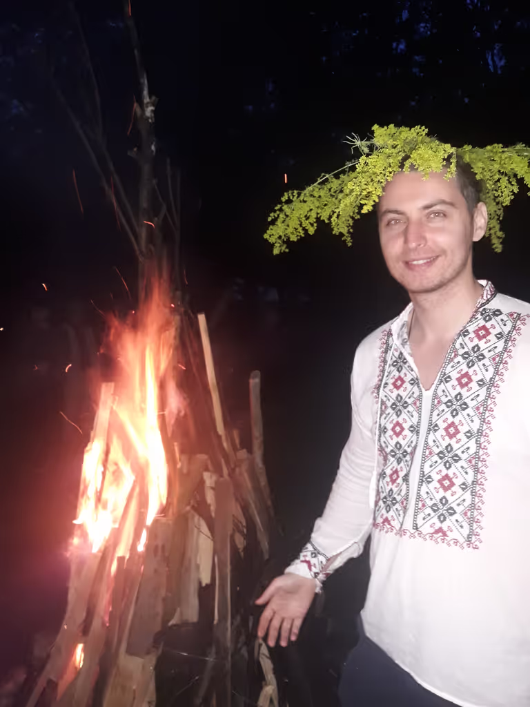 Bucharest Private Tour - Celebrate Lady's bedstraw Celebration, a traditional Romanian holiday