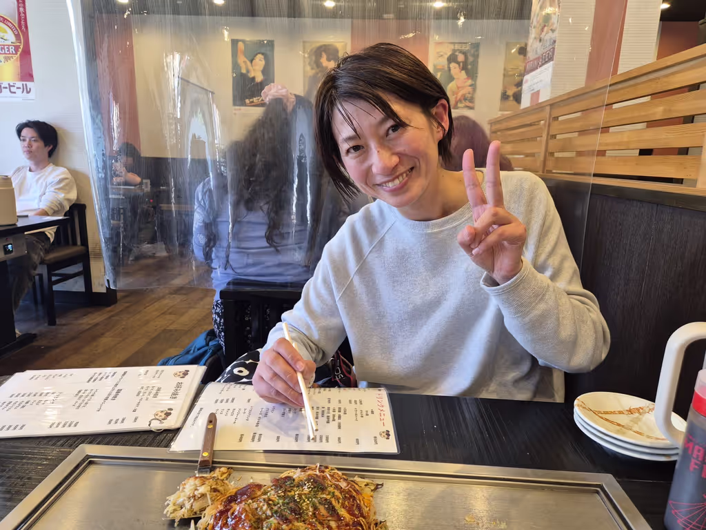 Hiroshima Private Tour - Okonomiyaki!
