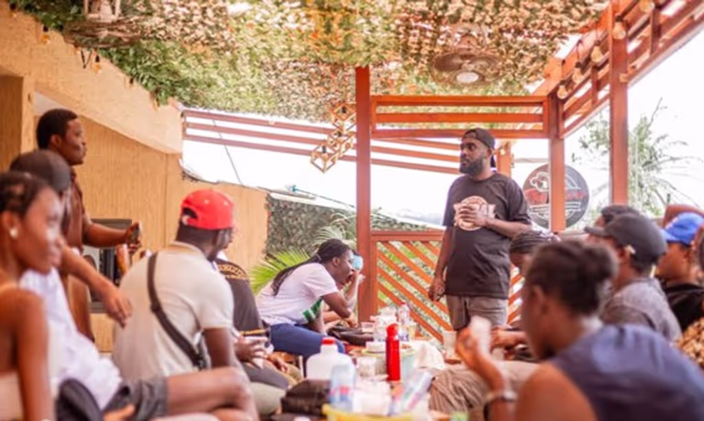 Accra Private Tour - Shared moments, lasting connections.