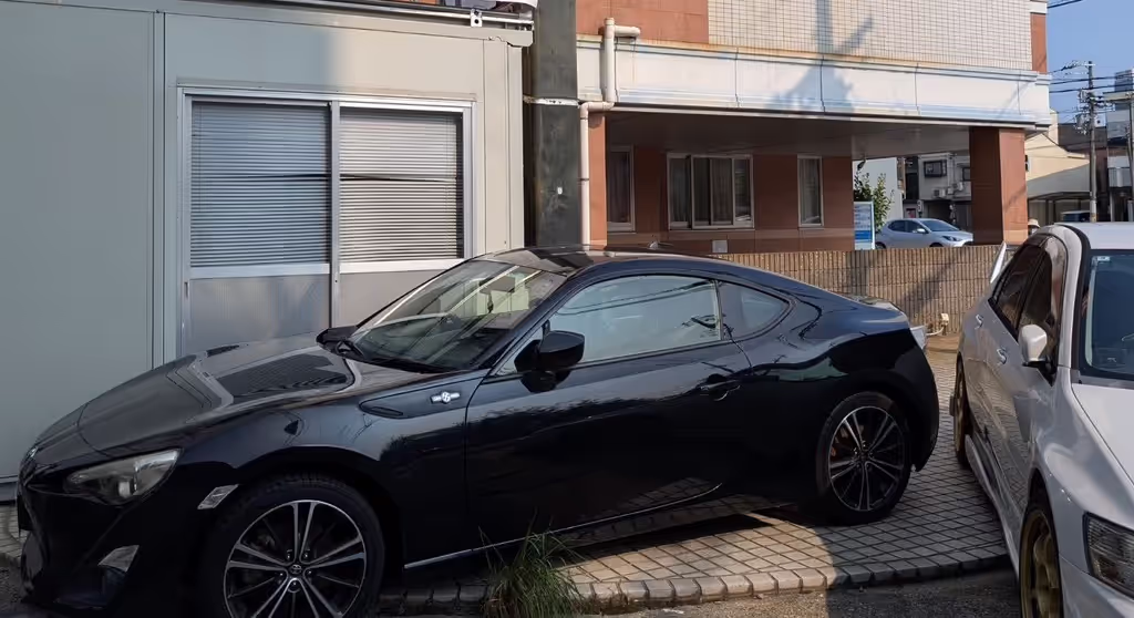 Osaka Private Tour - We also have  a 86! Let me know if you want  to switch out!