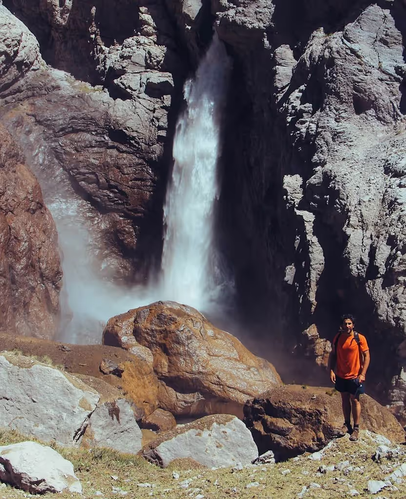 Santiago Private Tour - Waterfall olivares 