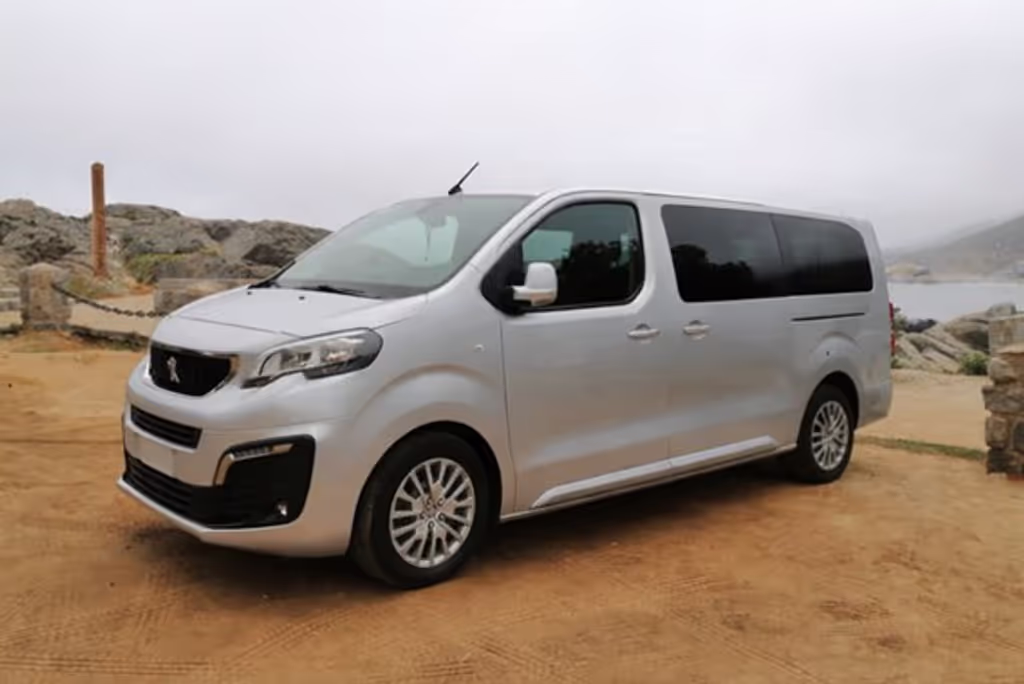 Santiago Private Tour - Peugeot Traveller 2019