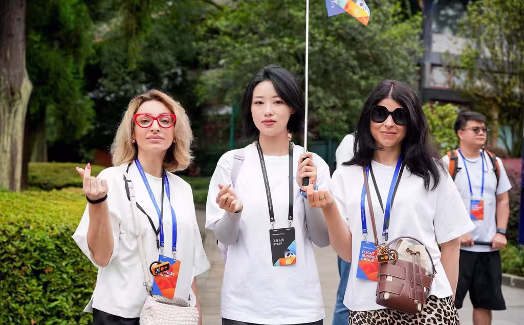 Chengdu Private Tour - At the Dujiangyan Irrigation System