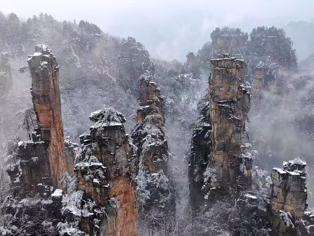 Hunan Private Tour - Winter Snow (Tianzi Mountain)