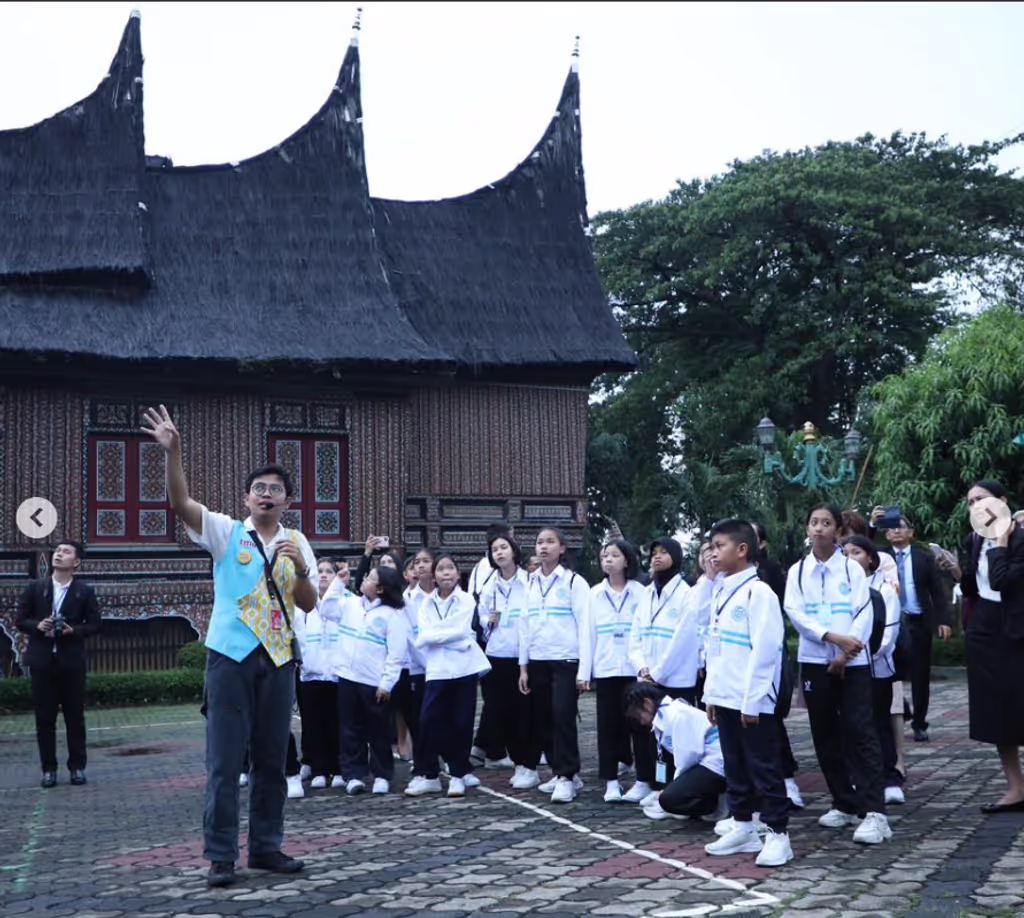 West Java Private Tour - 